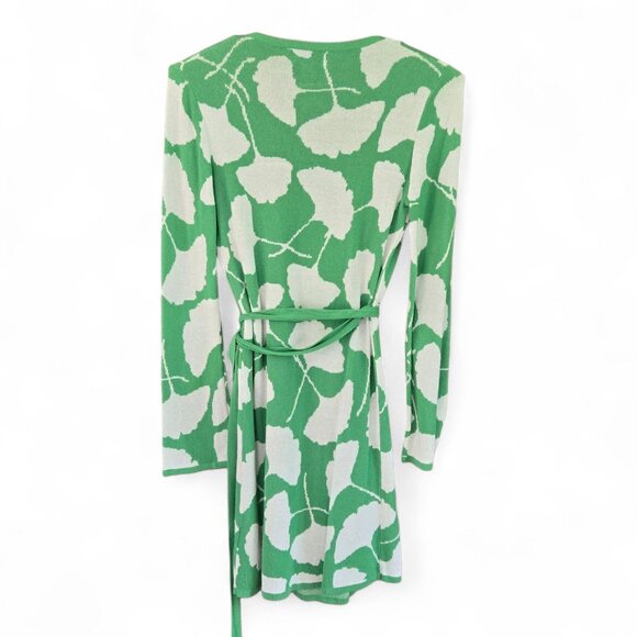Diane Von Furstenberg XS Green & White Ginko Leaf Wrap Sweater Top Dress - Picture 2 of 8